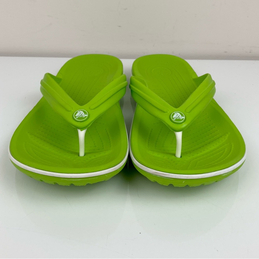 CROCS CROCBAND FLIP FLOPS LIME GREEN THONG SANDALS (WOMEN'S 9/MEN'S 7) - Picture 5 of 9